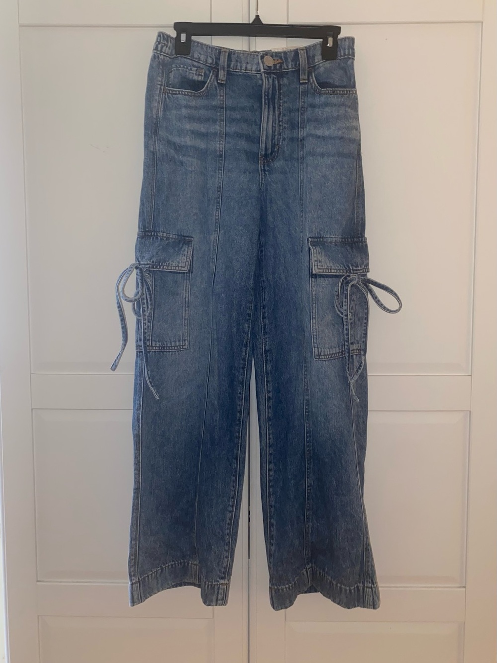 Kohls SO Denim High Rise Cargo Wide Leg Jeans, Size M, Color: Blue